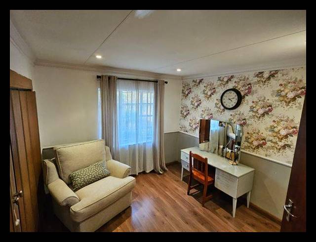 3 BEDROOM CLUSTER FOR SALE IN ATLASVILLE